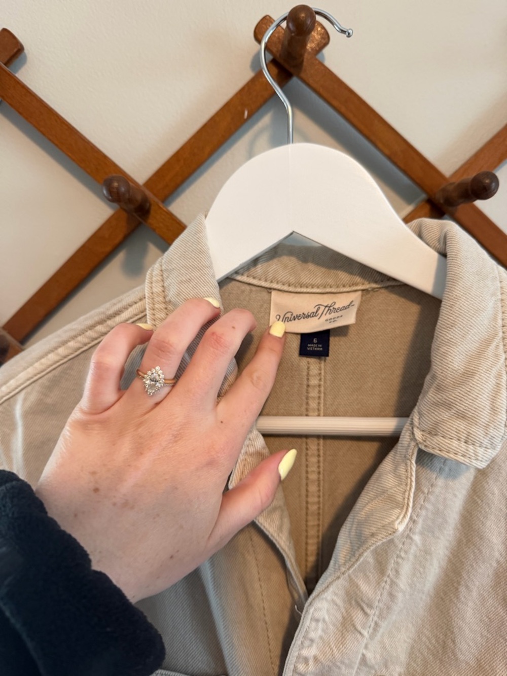 Universal Thread Coveralls - Picture 4 of 5